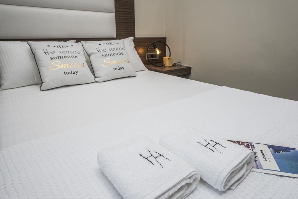 The Hill House Villa 카토다라초 외부 사진